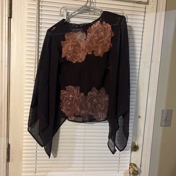 Sheer Brown V-Neck Blouse with Mauve Floral Print - Picture 3 of 3